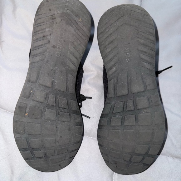 Adidas Women's Black Athletic Shoes Size 7 - Picture 5 of 5